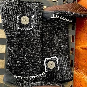 Muk Luks slipper boots